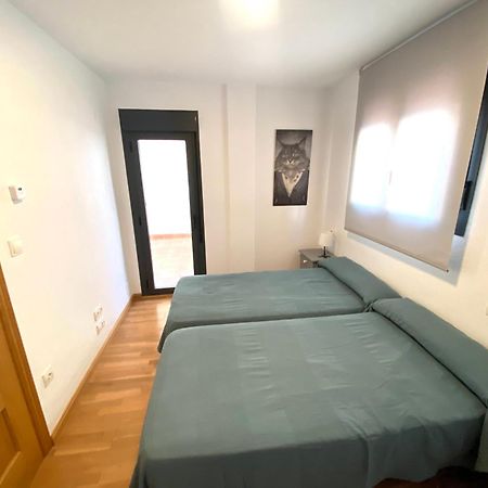 Apartamento Centrico Con Garaje ฮากา ภายนอก รูปภาพ